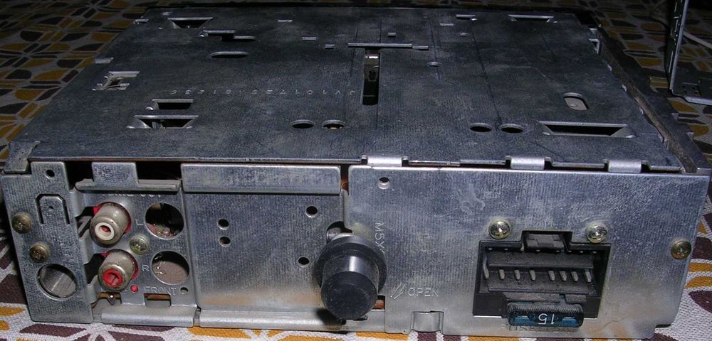 Авторадио касетофон чисто нов JVC KS-F172