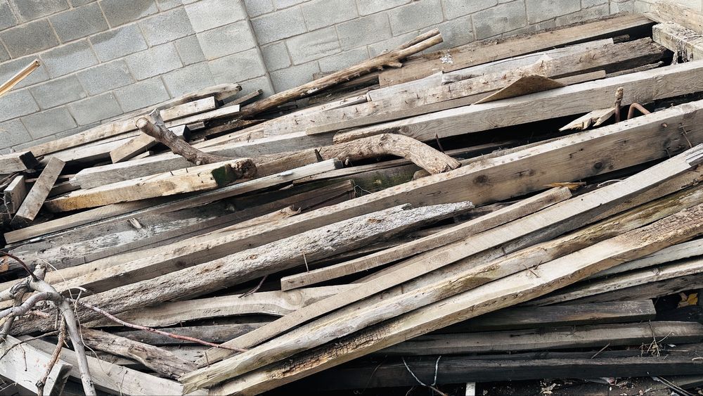 Бесплатно! Дом под разбор с крышей