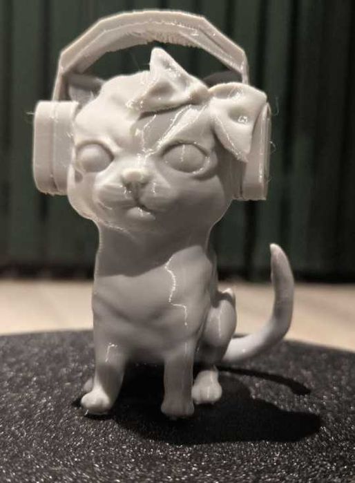 3д фигурка Котик С Бантиком В Наушниках