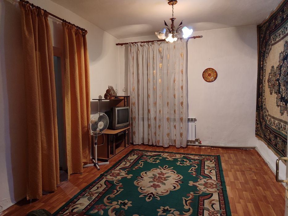 Продам 2-х комнатную квартиру