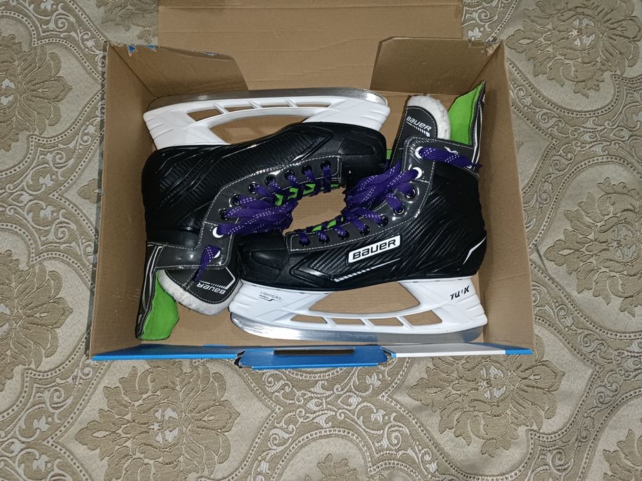 Коньки BAUER Xls