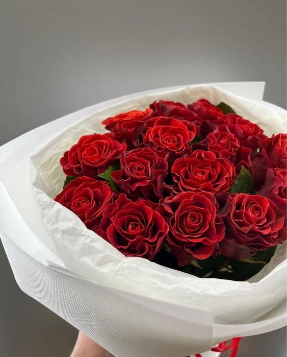 Розы пионы цветы букеты