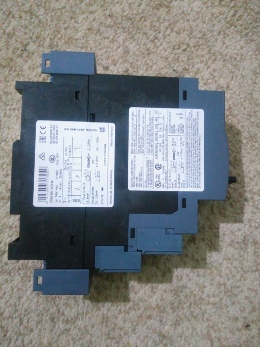 Siemens Sirius 3RA6120-1CB32 Компактный пускатель.
