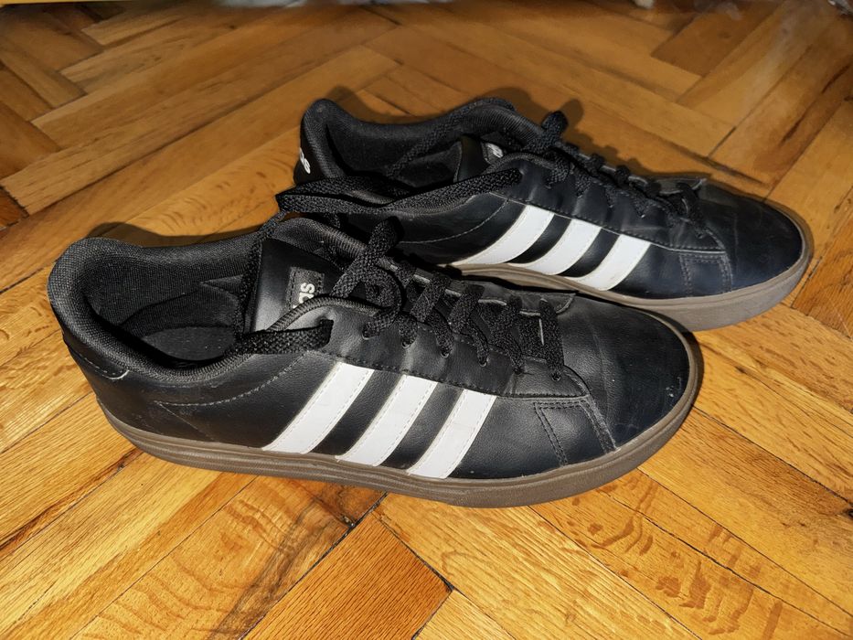 Кецове  Adidas черни