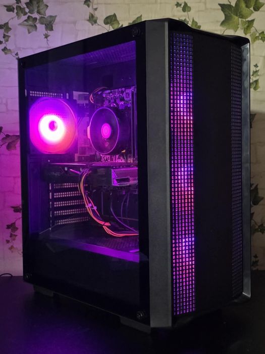 PC GAMING RX 5600 XT 6GB  Ryzen 5 2600  16GB 3200Mhz SSD 516GB