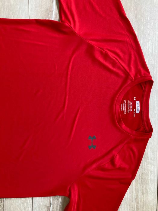 Under Armour The Tech Tee Heatgear мъжка тънка тениска размер SM