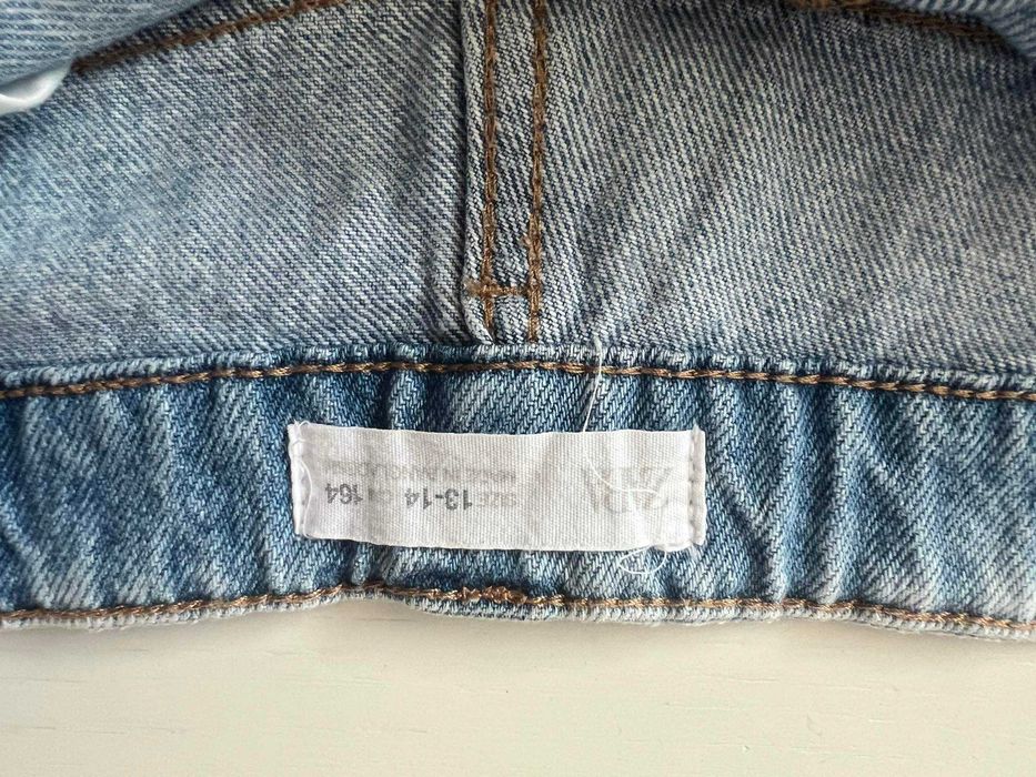 Дънкови панталонки на Zara