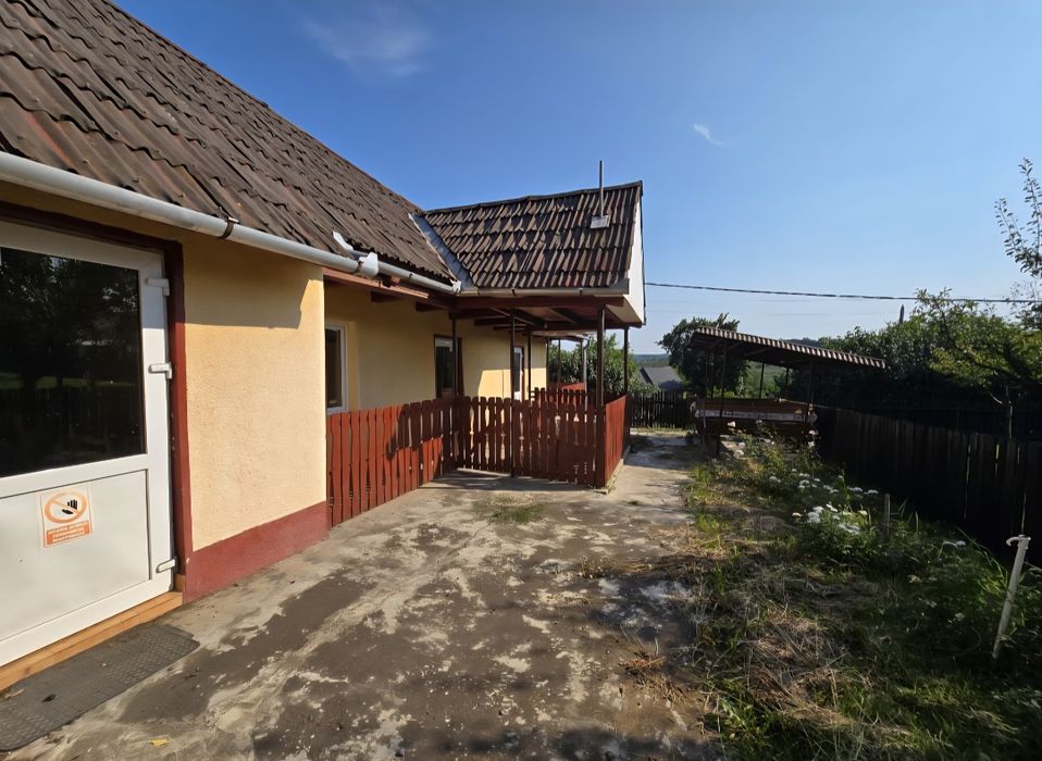 Casa cu teren 2271 mp