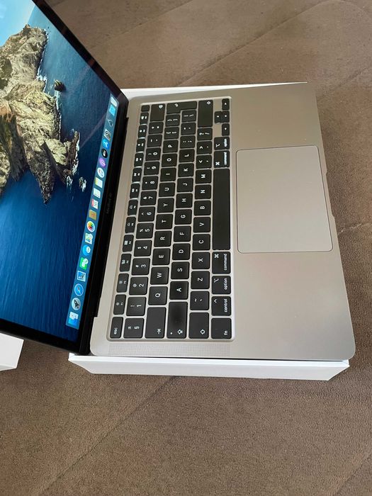 13" MacBook Air A2179(2020 г.)Space Grey- i5/8GB RAM/512GB SSD