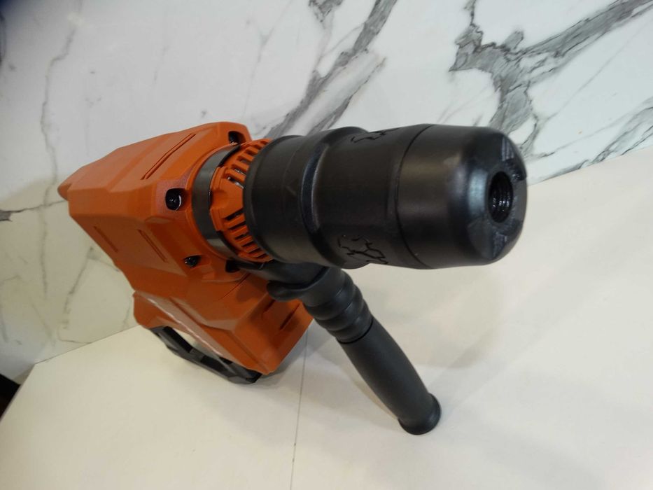 2025 - Hilti TE 50 - 22 / NURON - Ударо пробивна машина