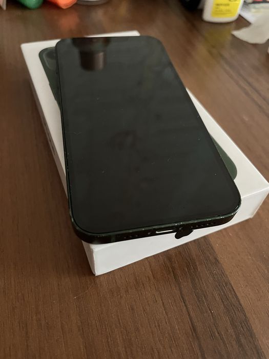 Обменяю iphone 13