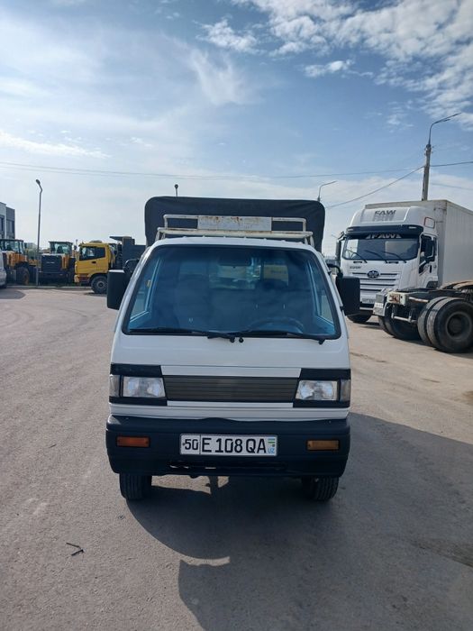 Дамас лабо килинган