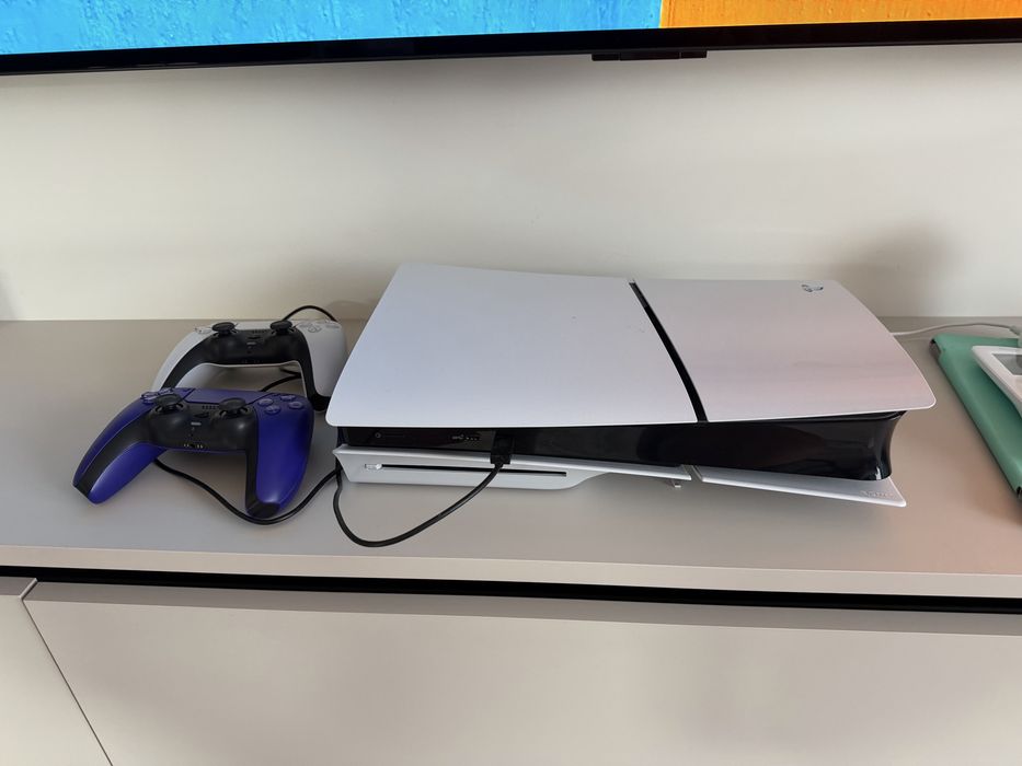 PlayStation 5 Slim 1TB PS5