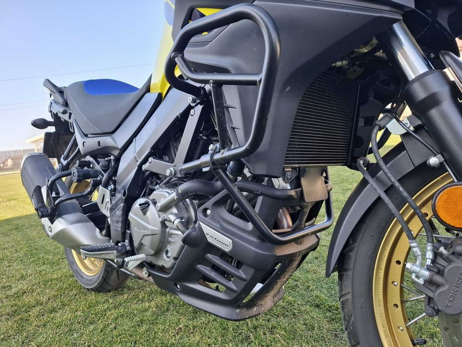 Suzuki V-Strom 650XT 2023 / 17.000 km