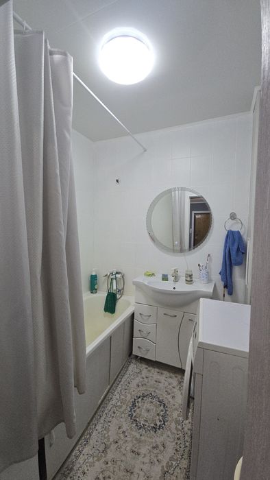 Продам 3- ком квартиру