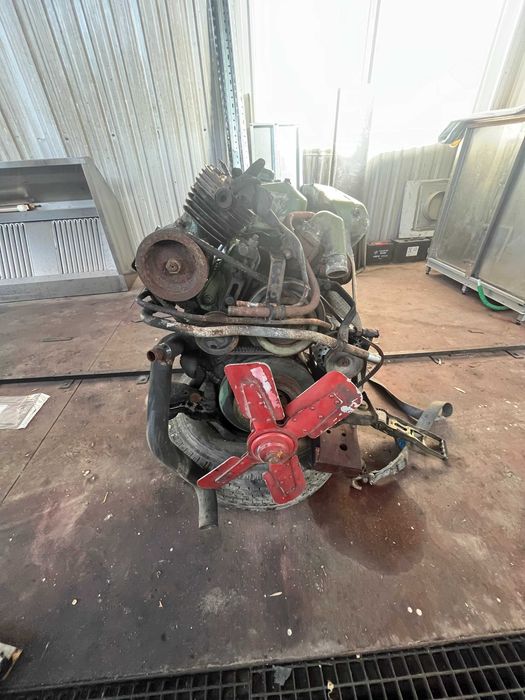 motor mercedes 814 - cod motor  OM366.1