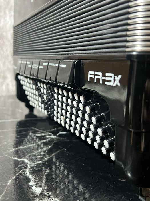 Acordeon Roland Fr3x