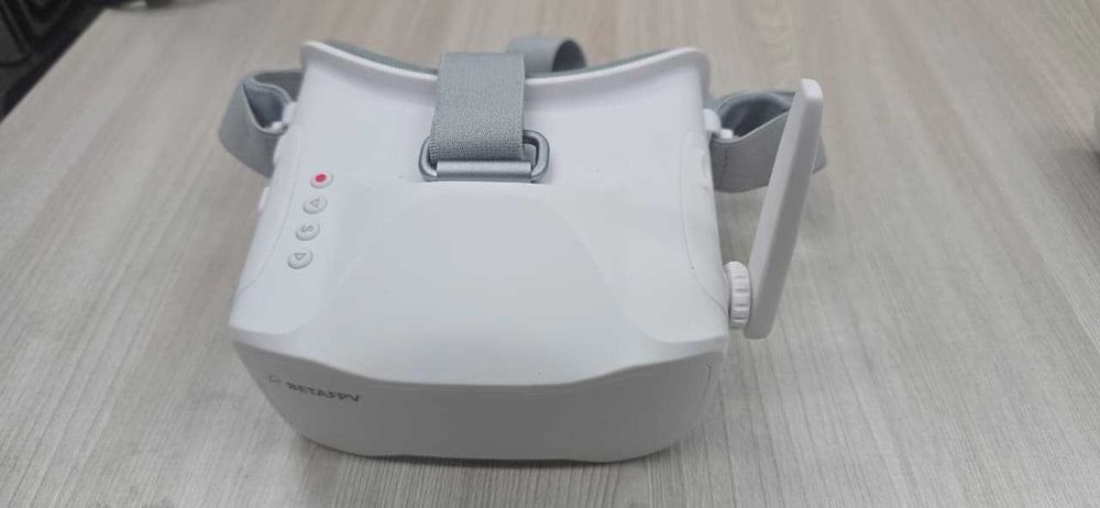 Продаю дрон cetus x от betafpv