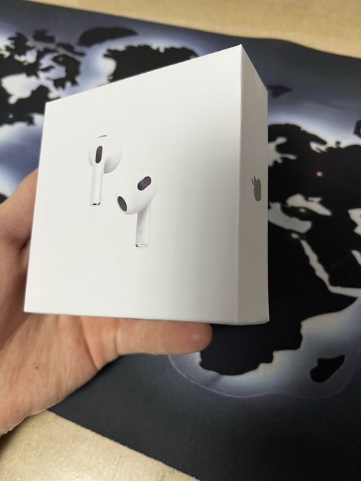 Срочно продам AirPods 3