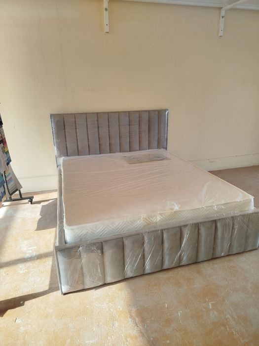 Sotiladi yangi ikki kishilig yotoq xona mebeli . Sifatli 100%