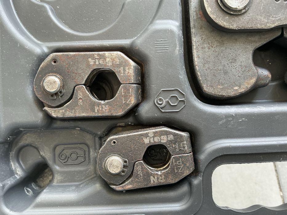 Vind set bacuri sertizare cupru inox etc 15,18,22,28,35  la cutie Viega,Rems,Rotherberger,Geberit