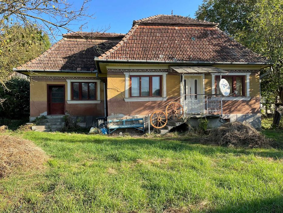 Casa de vanzare in Mahaceni!