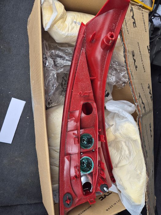 Vand stop citroen c3,partea dreapta.. nou