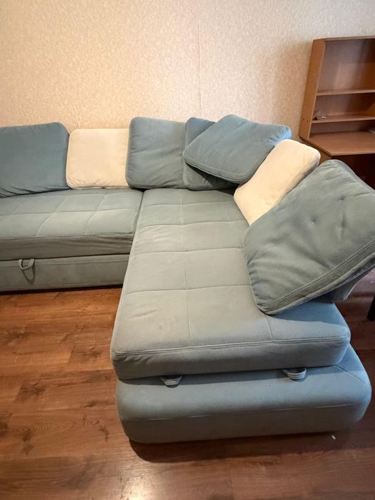 Диван отличного качеста