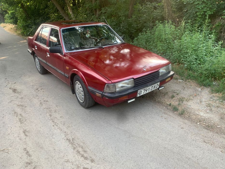 Продам авто (мазда 626 )