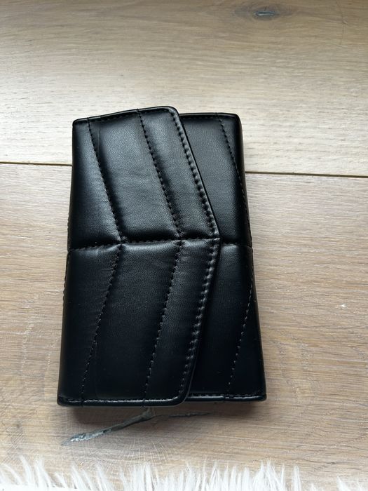 Дамско портмоне (използвано 2 дни)