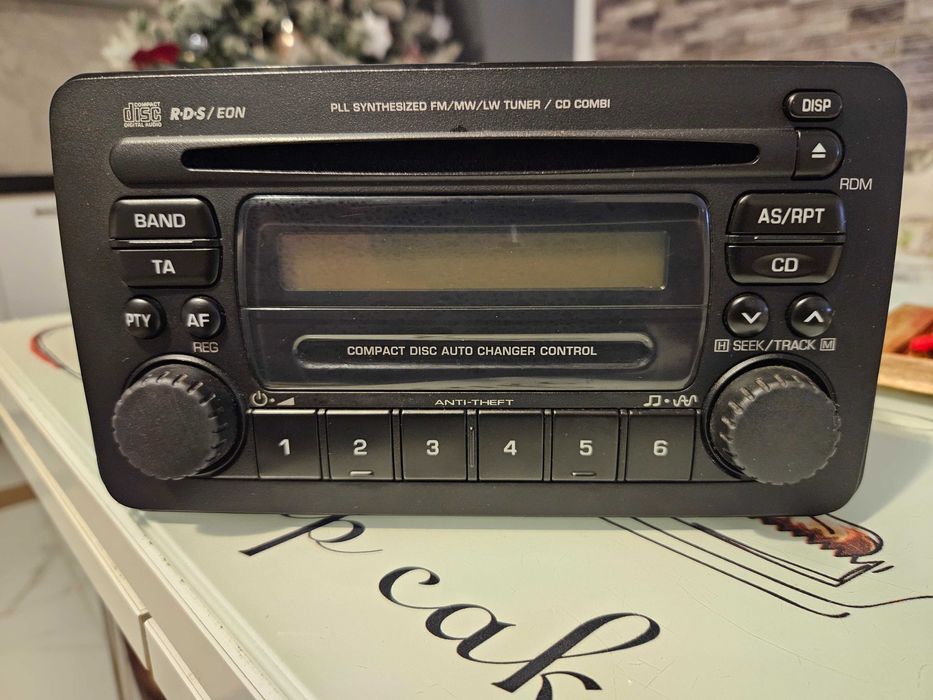 Radio cd player original suzuki jimny 1.3 benzina