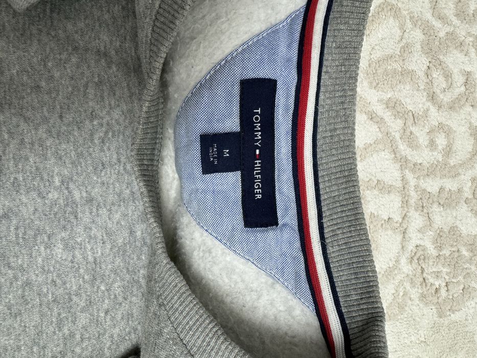 Продам кофту tommy hilfiger