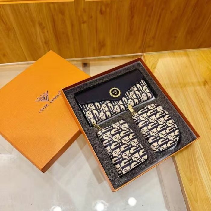 Набор кошельков..