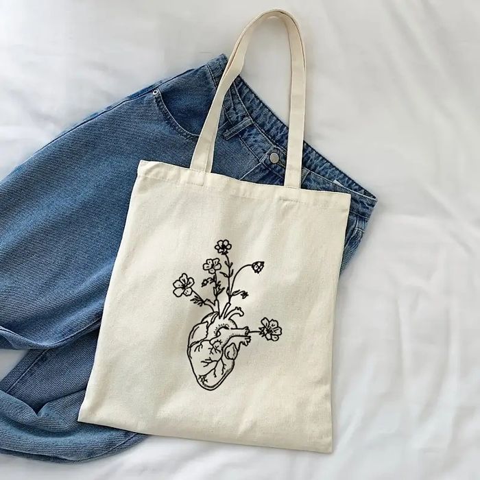 Пазарски чанти с мотиви на филми и сериали