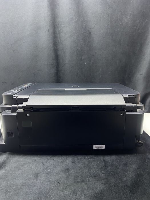 Цветной принтер Canon