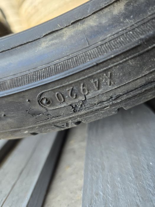 Anvelope de vara 225-35r19 Falken