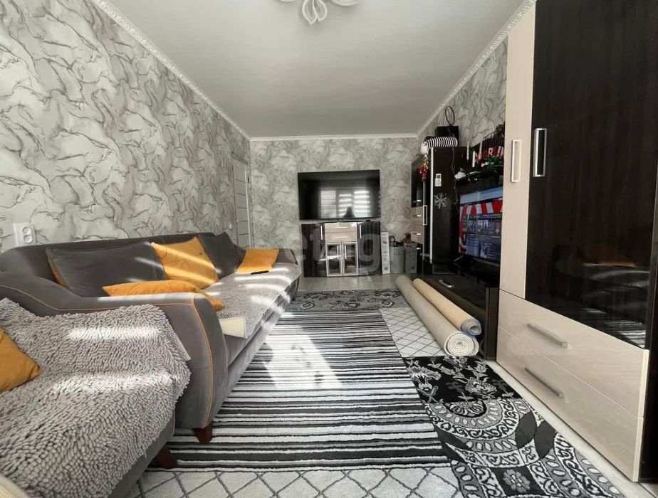 Продам квартиру на Марата оспанова 52