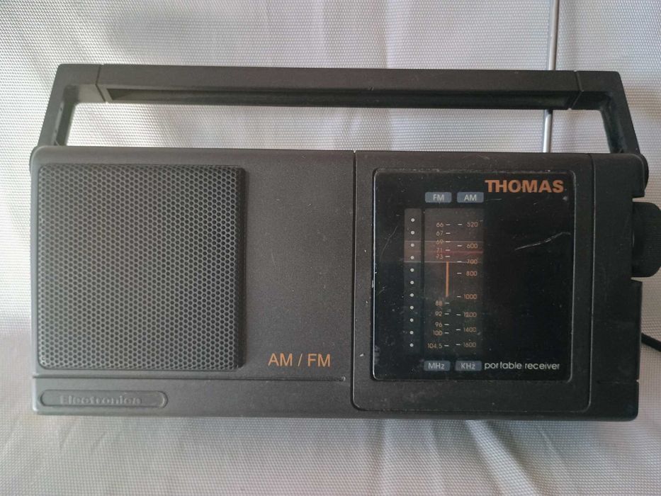 Aparat radio THOMAS