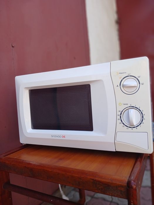 Продам  микроволновку