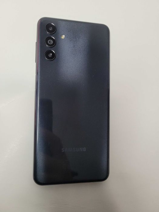 Samsung Galaxy A04s (в отлично състояние)