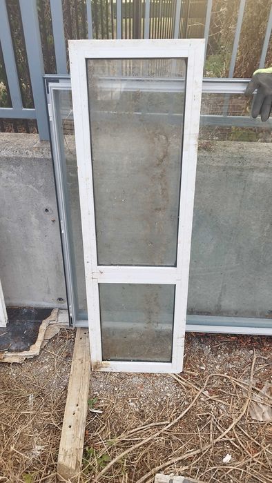 Алуминиев прозорец не отваряем - дограма бяла със стъклопакет