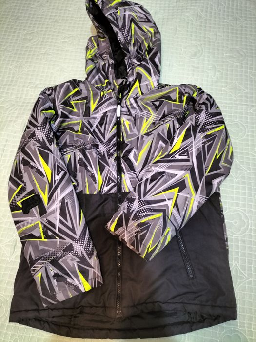 Куртка на мальчика