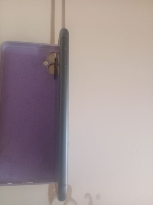 Iphone 11 baterie originala foarte bun apelați cu încredere