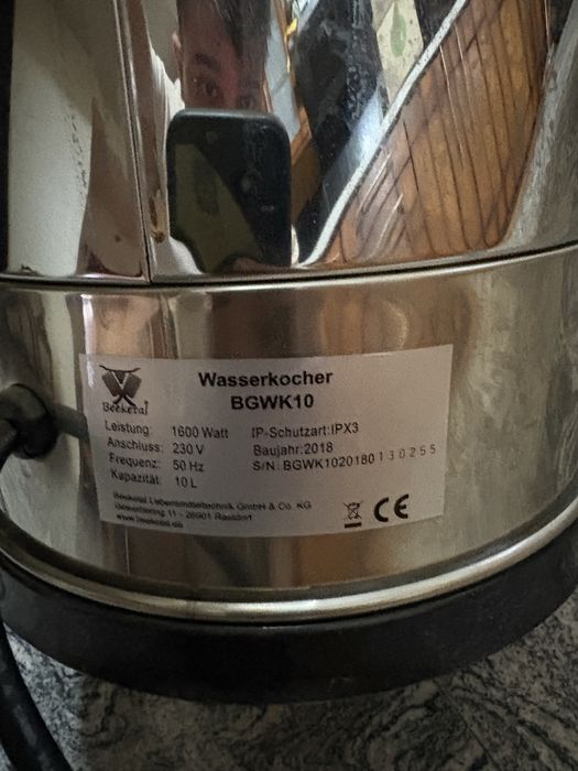 Fierbator 10L 1600 Watt aliemntare 230V nou