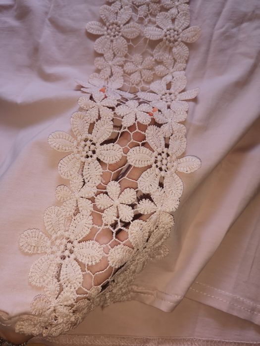 Дамска ефектна тениска