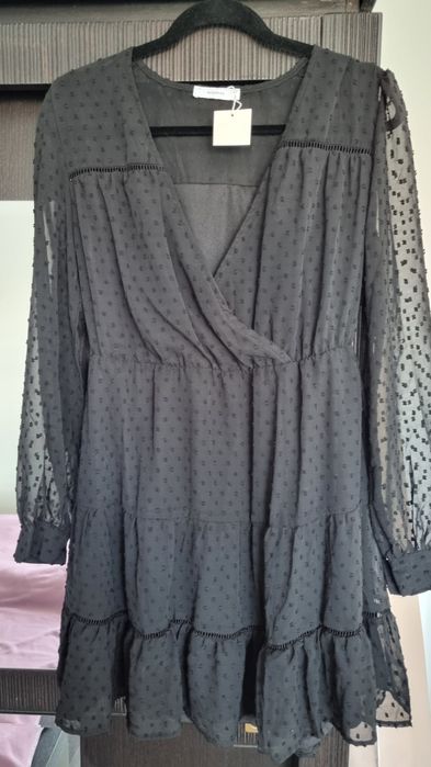 Rochie mini neagra Reserved