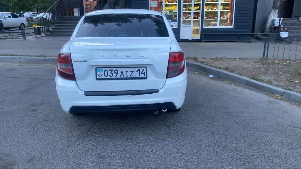 Ваз Гранта (автомат) продам или обмен