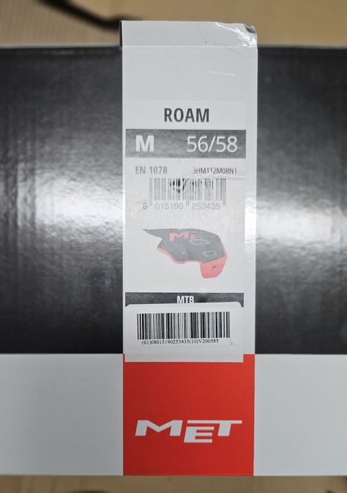 Велосипедна каска Met Roam