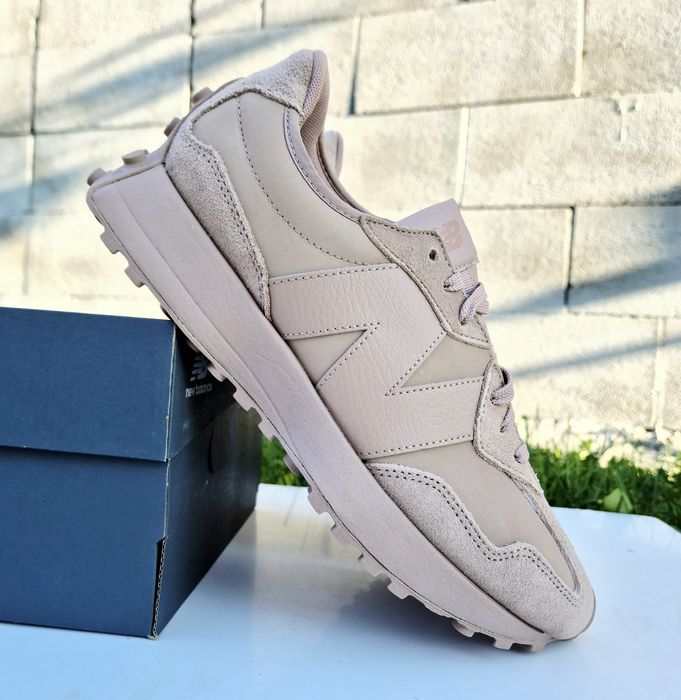 New Balance 327 Barbati 9060