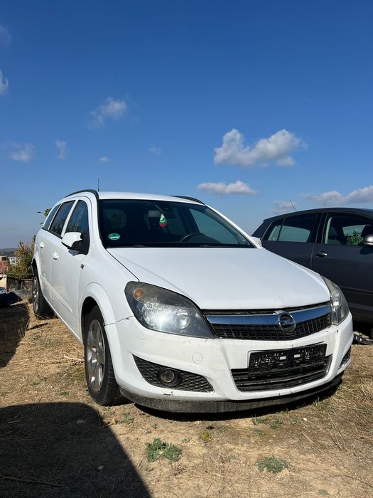 Opel Astra H 1.7CDTI 110кс 2007г - На части.